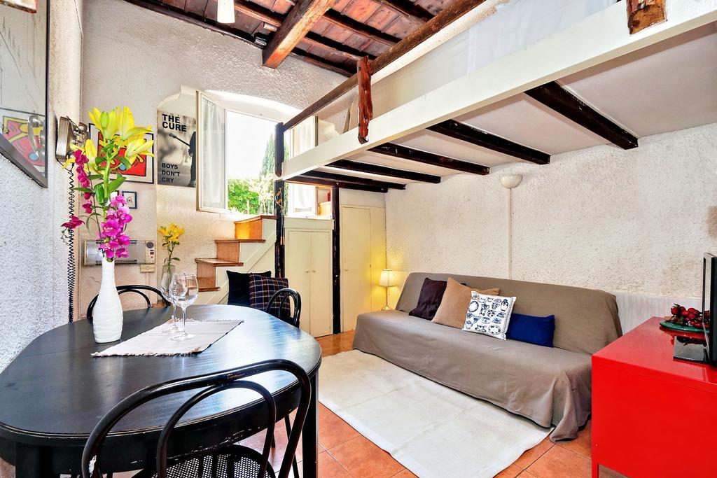 Apartment Pretty Flat Trastevere Rom